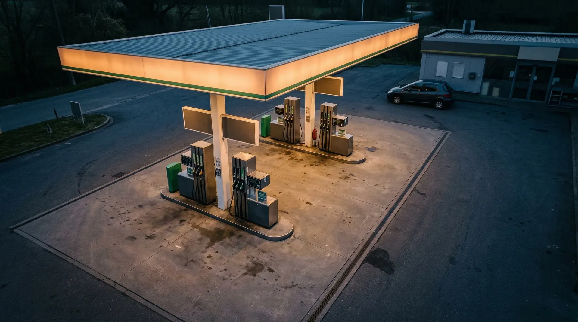 Spanje rolt €5 miljard noodpakket uit: btw-verlaging op brandstof, energie en huurbevriezing