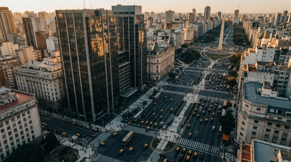 Argentinië groeit 4,4% in 2025, maar het Milei-momentum neemt af Afbeelding bij bericht